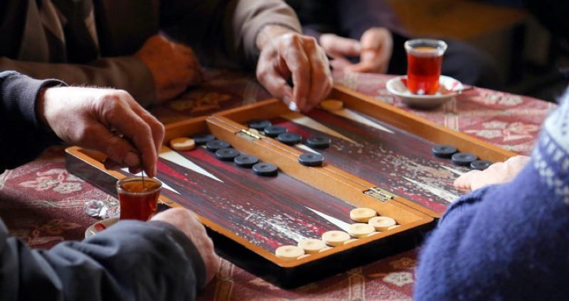 Backgammon Gambling